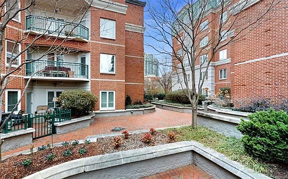 401 N Church St Charlotte, NC, 28202 Apartments for Rent