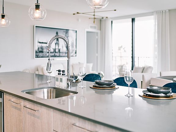 Park Line Miami At Virgin Miamicentral Apartment Rentals Miami