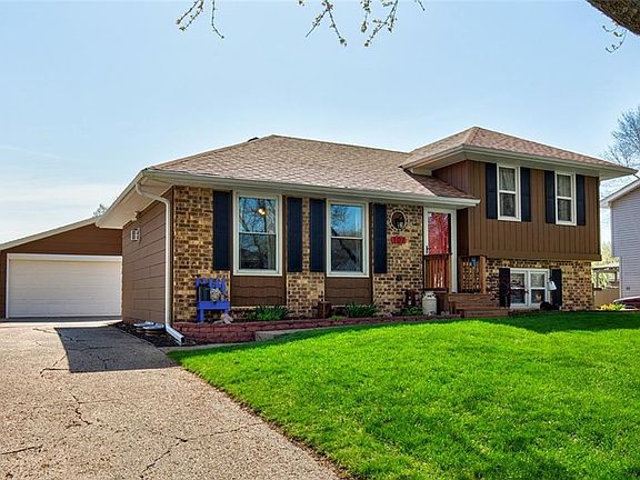 Zillow Altoona Iowa