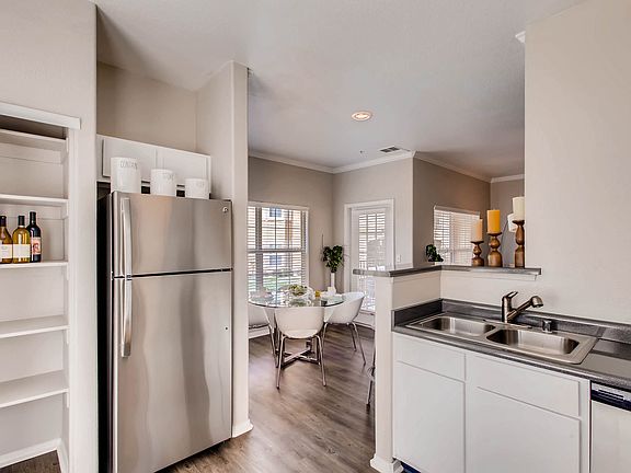 The Grove At Cherry Creek Park Apartment Rentals Centennial Co