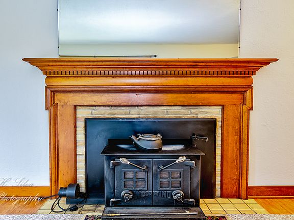 1958 W Highland Ave Elgin Il 60123 Mls 10588350 Zillow