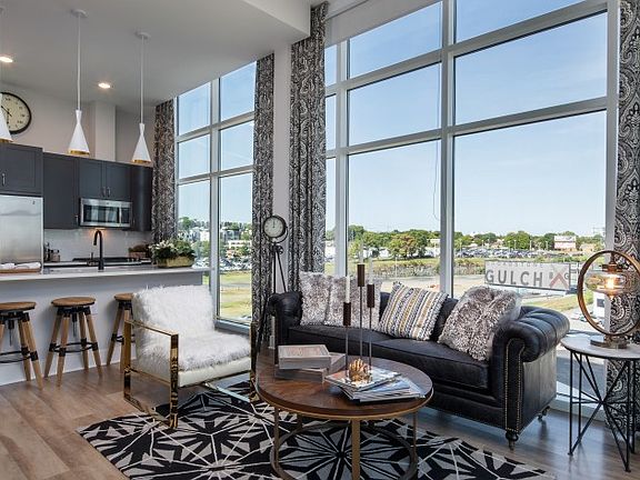 Crossroads at the Gulch Apartment Rentals Nashville, TN