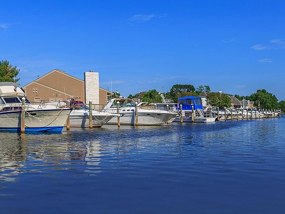 Waterside Gardens Apartment Rentals Brick Nj Zillow