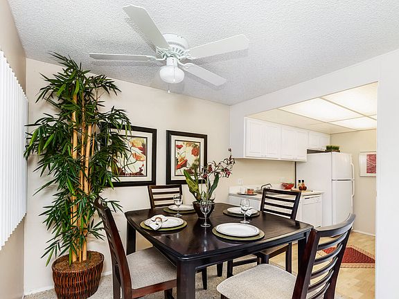 South Coast Racquet Club Apartment Rentals Santa Ana Ca Zillow