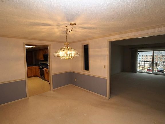 190 Cottage Grove Ave Se Cedar Rapids Ia 52403 Apartments For