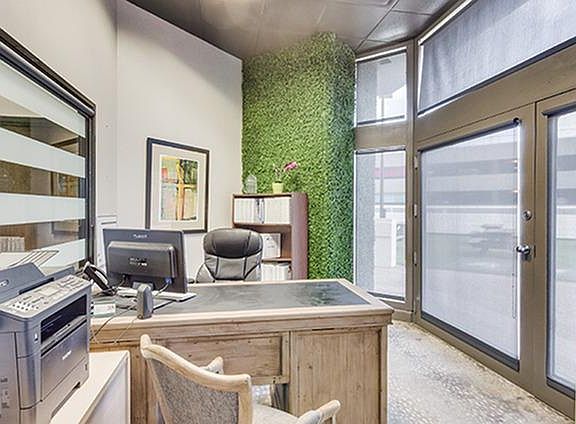 Dobie Twenty21 Apartment Rentals Austin Tx Zillow