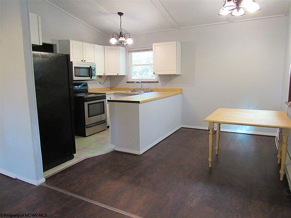 1205 Milton St Morgantown Wv 26505 Mls 10123307 Zillow