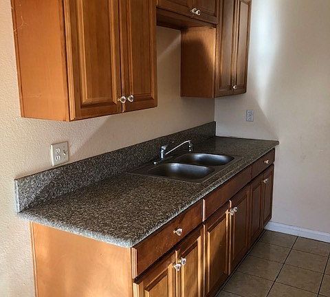 415 S Olive St Anaheim Ca 92805 Zillow