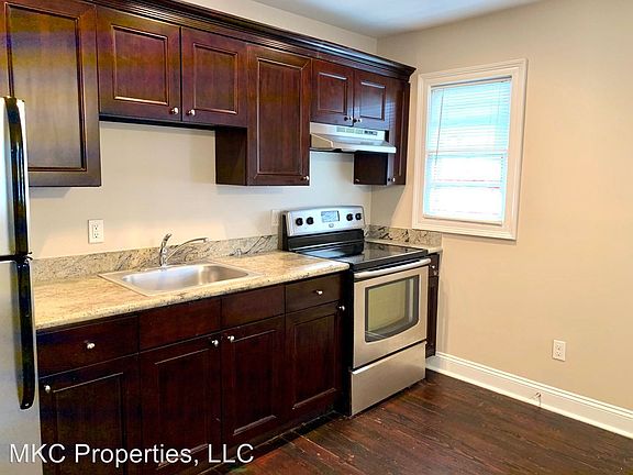 722 24 Louisa Apartments New Orleans La Zillow