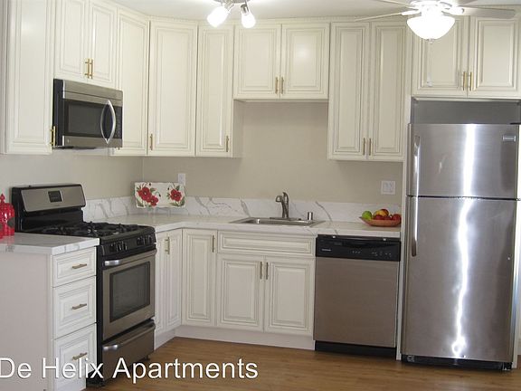 3455 Del Rey Street Apartments San Diego Ca Zillow