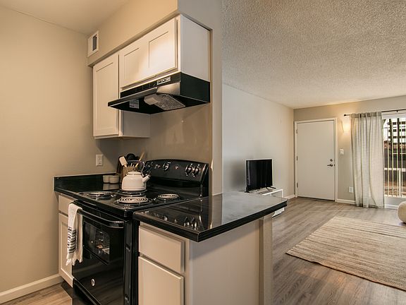 The Gradely Apartments Albuquerque Nm Zillow