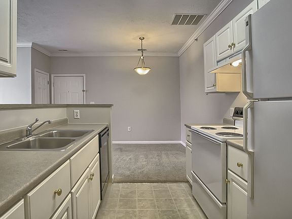 Bear Run Village Apartment Rentals Pittsburgh Pa Zillow