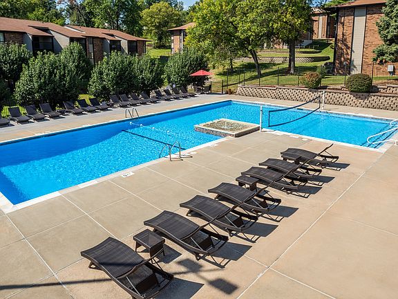 Whisper Hollow Apartment Rentals Maryland Heights Mo Zillow