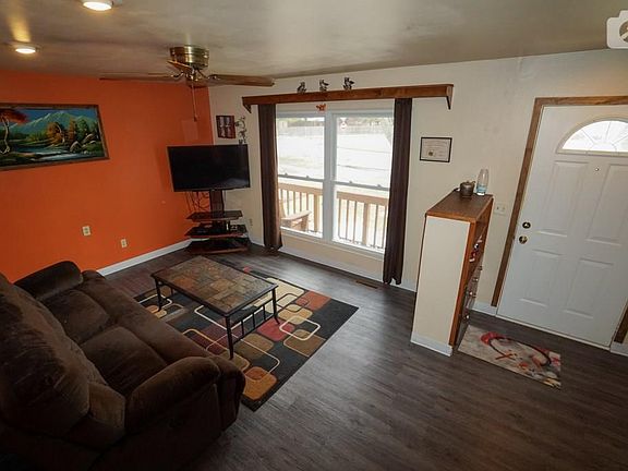 3312 Morgan Ave Eau Claire Wi 54701 Mls 1529398 Zillow