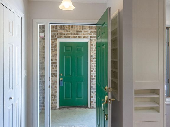 6496 Timber View Dr 21 East Lansing Mi 48823 Zillow