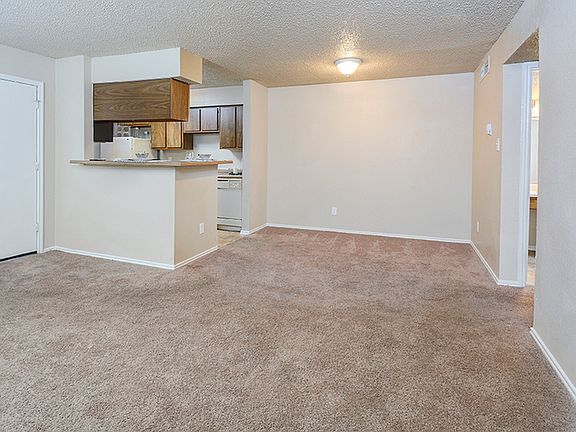 Remington House Apartments Austin Tx Zillow