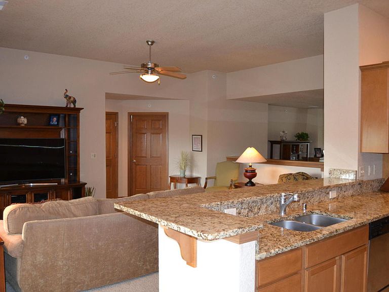 Eagles Nest Condominiums Brookfield, WI Zillow