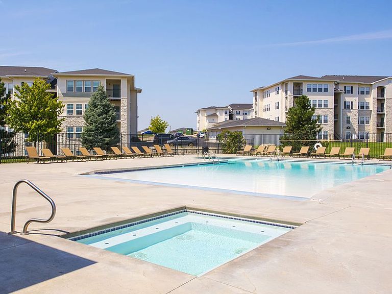 The Bluffs Apartment Rentals Junction City, KS Zillow