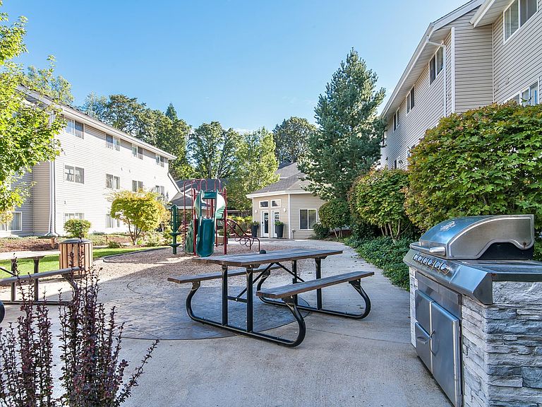 Cascade Woods Apartment Rentals Aloha, OR Zillow