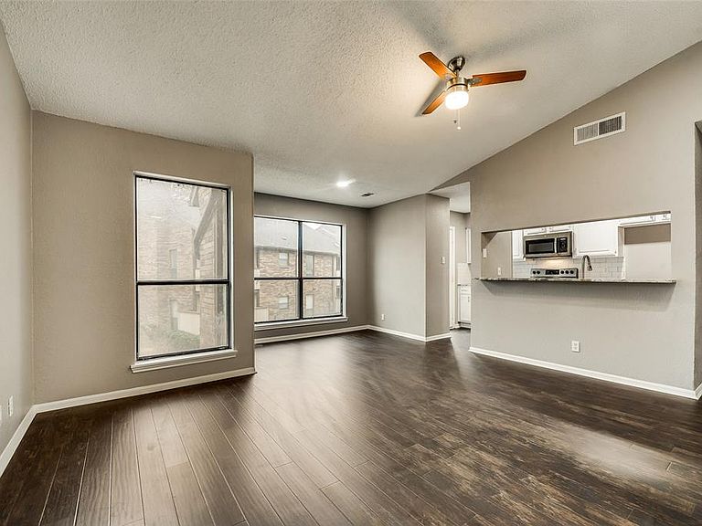 Cloisters Condominiums Arlington, TX Zillow