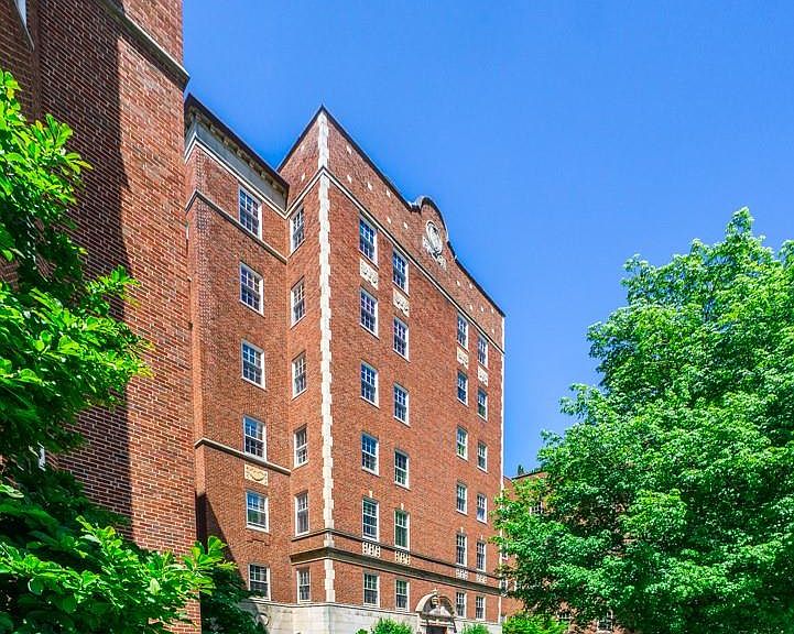 Moreland Courts Condominiums Cleveland, OH