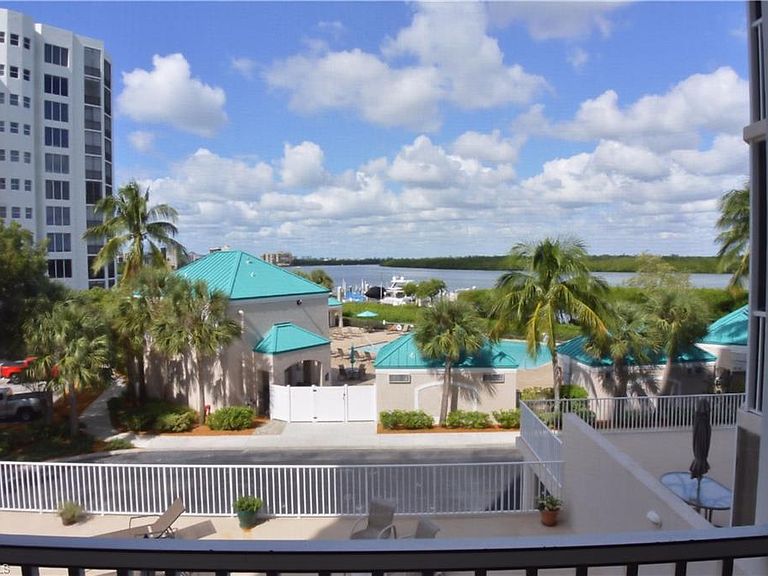 Waterside Iv Condominiums Fort Myers Beach, FL
