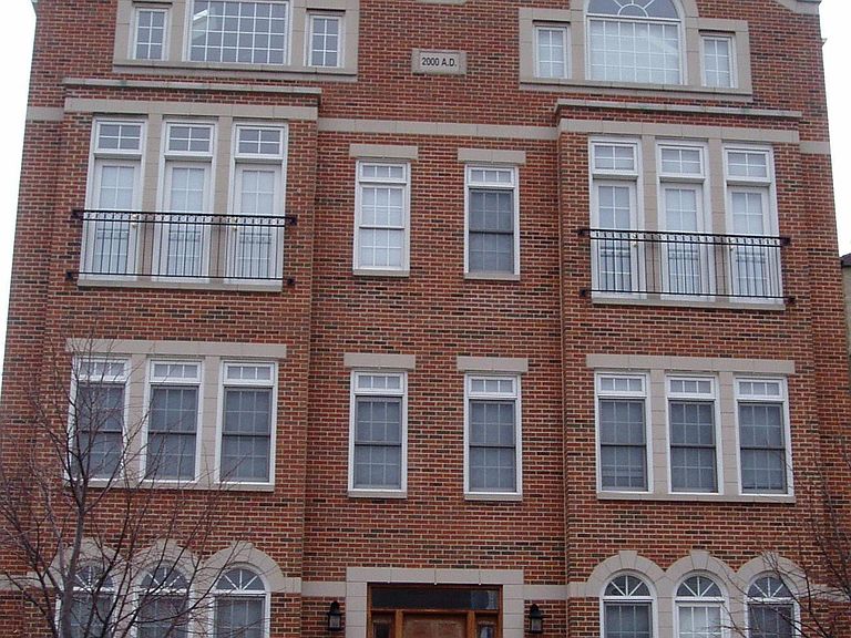 2743 N Southport Ave Chicago, IL, 60614 Apartments for Rent
