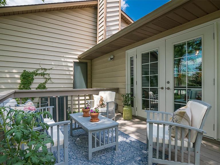 1717 Muny Vista Dr Alton, IL, 62002 Apartments for Rent