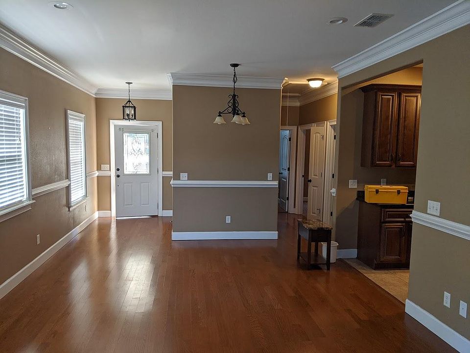 102 Shepards Way 102 Thomasville Ga 31757 Zillow