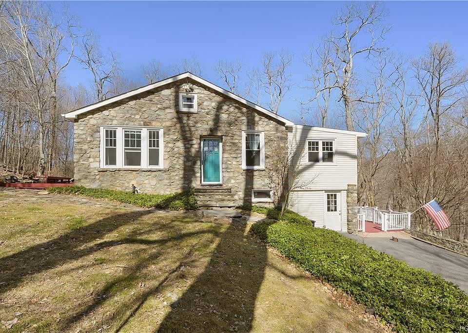 89 Mill St, Putnam Valley, NY 10579 MLS H6022863