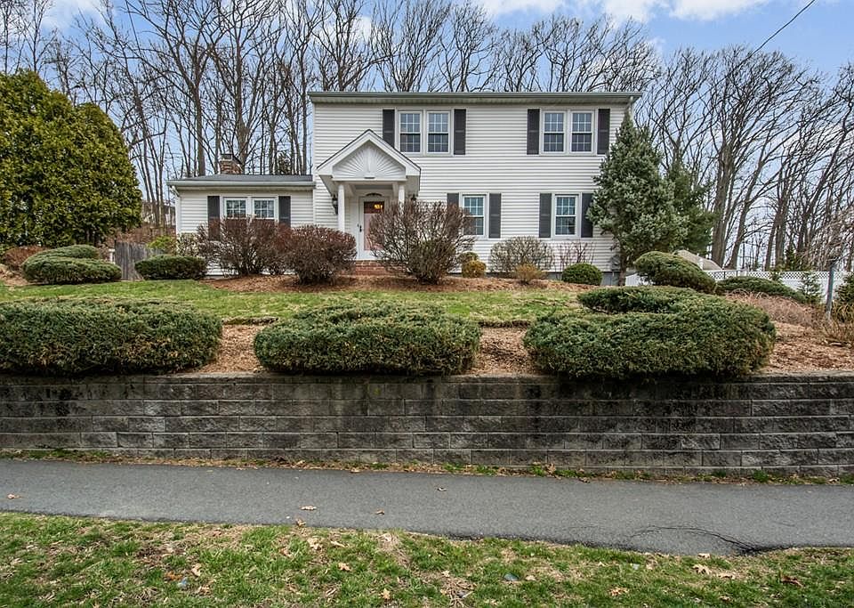 17 Old Brook Rd Shrewsbury Ma 01545 Zillow 17 Old Brook Rd Shrewsbury Ma 01545