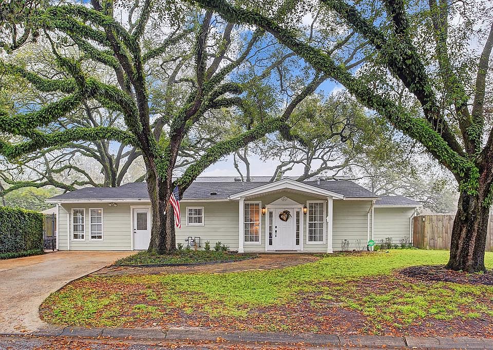 3922 Ella Blvd Houston Tx 77018 Zillow