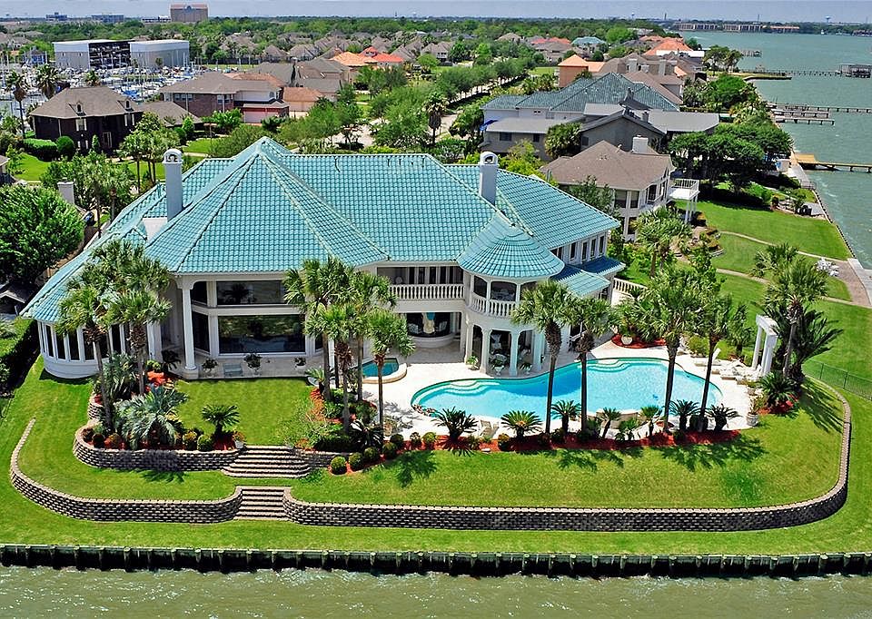 homes for sale in bay oaks clear lake tx