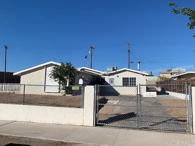 1232 E Elizabeth St Barstow Ca 92311 Zillow 1232 E Elizabeth St Barstow Ca 92311 Zillow