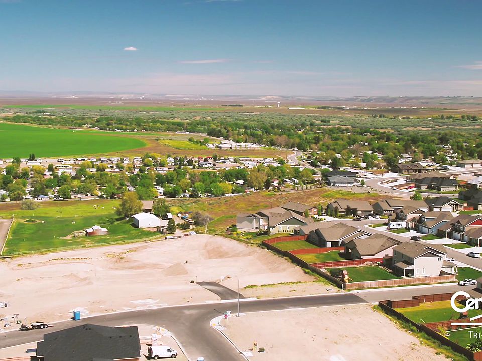 Badger Mountain South West Village by New Tradition Homes in Richland