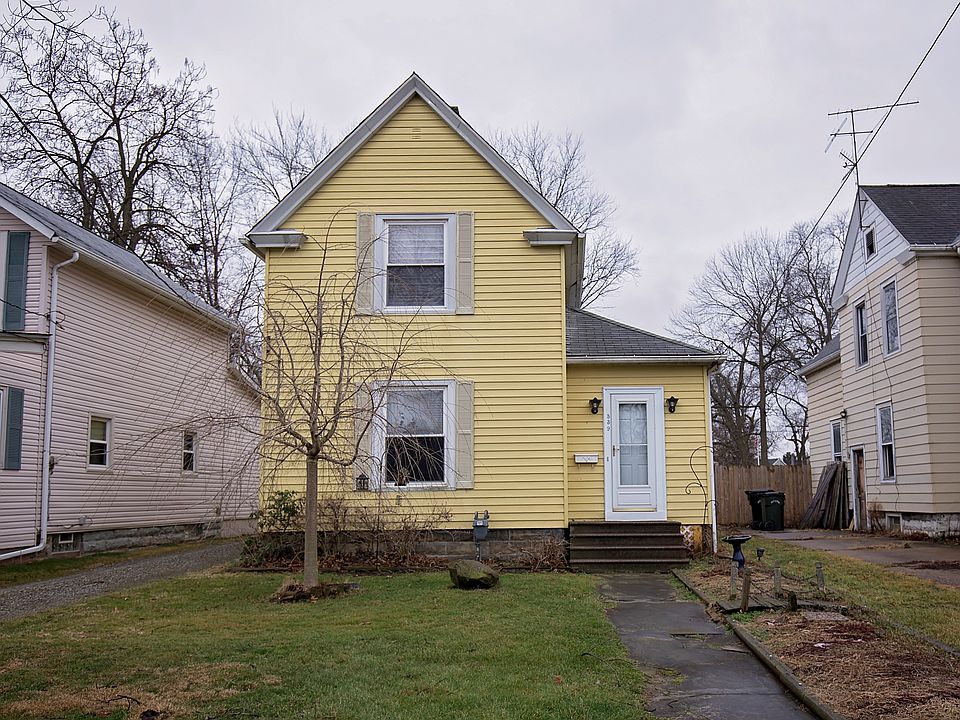 339 Columbus St Elyria Oh 44035 Mls 4163688 Zillow