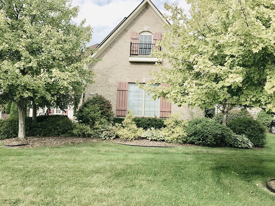 4620 Villa France Dr Brighton Mi 48116 Zillow