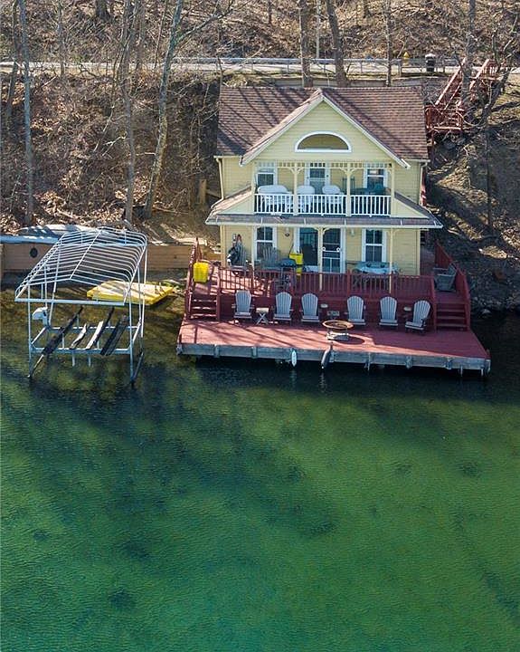 12990 W Lake Rd, Hammondsport, NY 14840 MLS R1261753