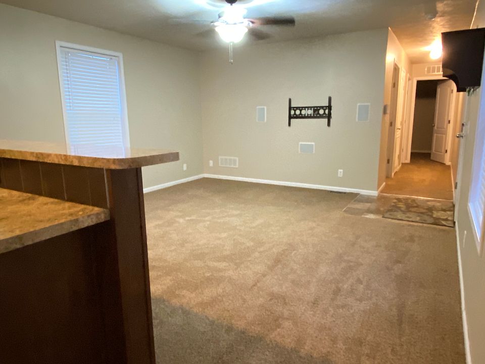 342 Continental Ave Bismarck Nd 58504 Zillow