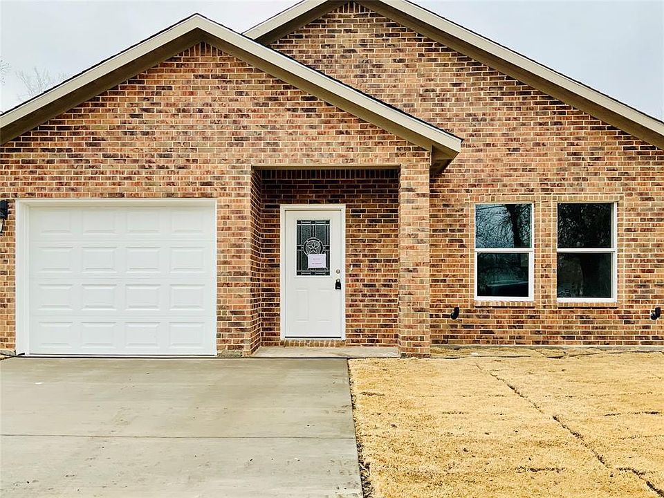 3205 Bois D Arc St Greenville Tx 75401 Zillow 3205 Bois D Arc St Greenville Tx