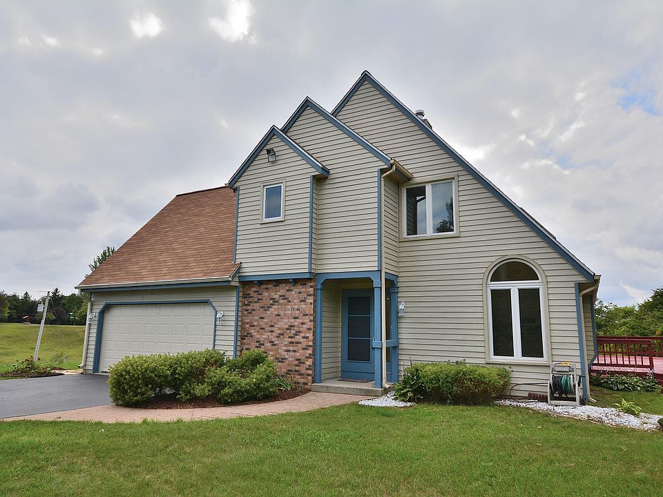 7955 Salisbury Rd West Bend Wi 53090