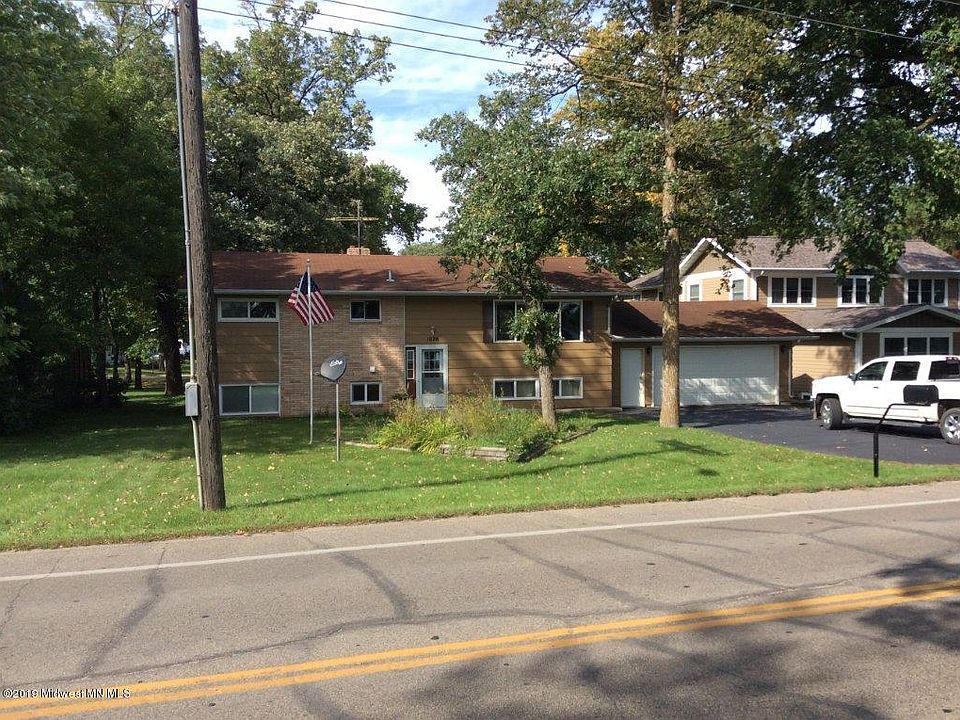 1026 W Lake Dr, Detroit Lakes, MN 56501 MLS 2028273