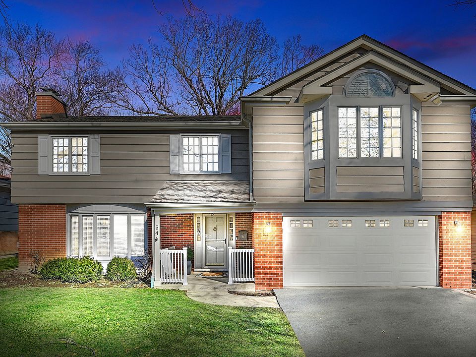 54 W Center Ave, Lake Bluff, IL 60044 MLS 10639424