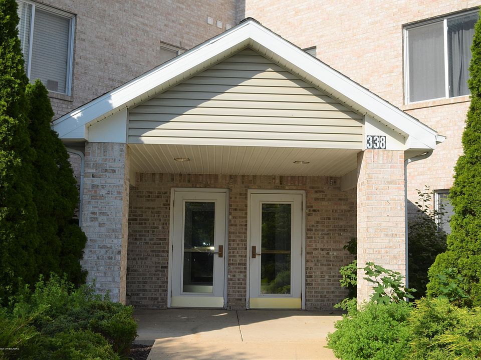 Maximum Storage East Lansing Dandk Organizer