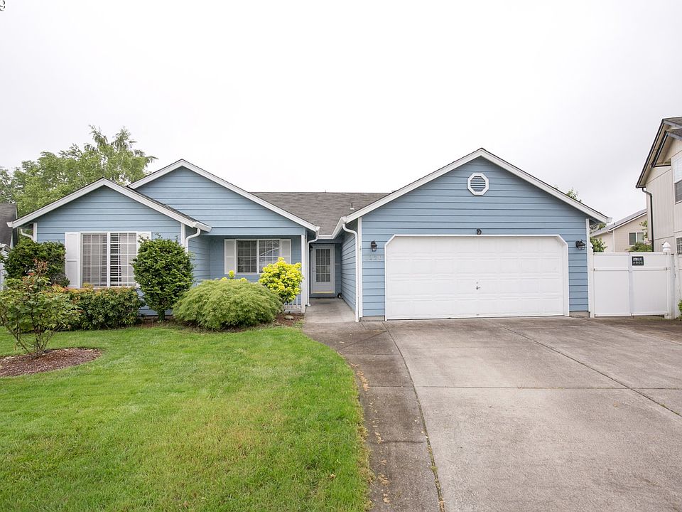 1220 Nw 19th Ct Battle Ground Wa 98604 Mls 19338738 Zillow