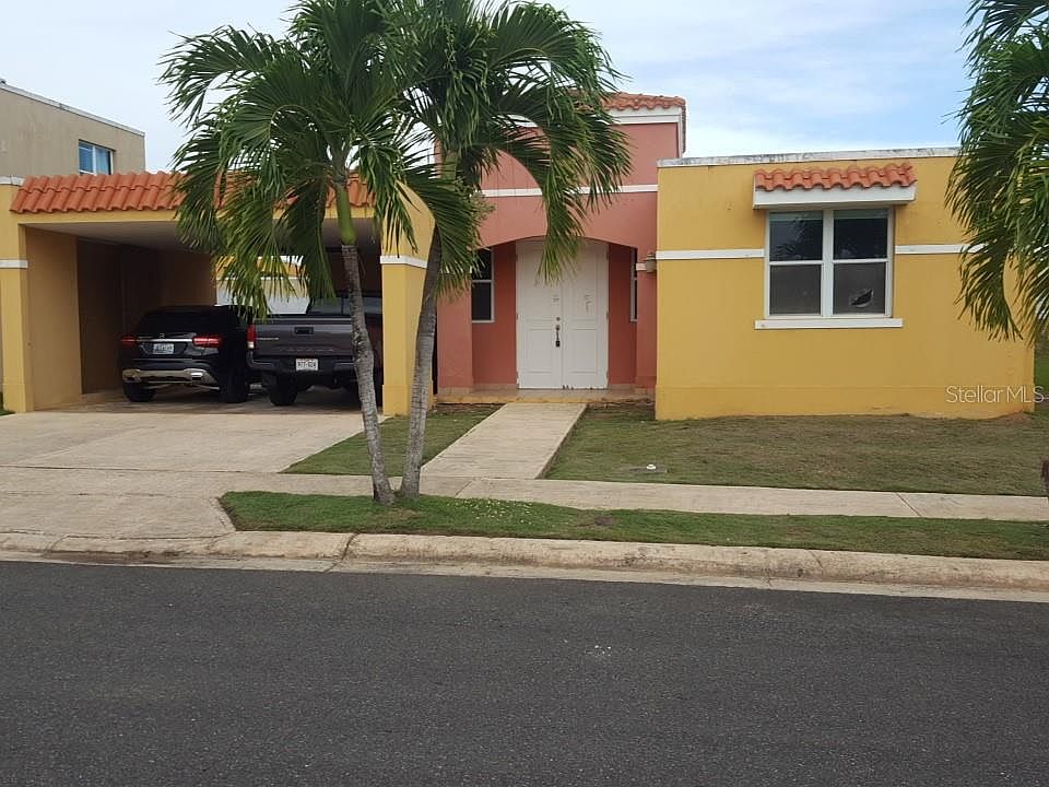 Plaza Valerie Vega Alta Pr 00646 Zillow