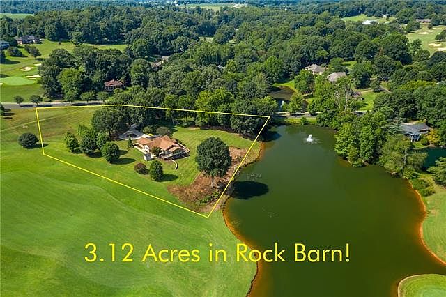 3646 Golf Dr Ne Conover Nc 28613 Mls 3574376 Zillow