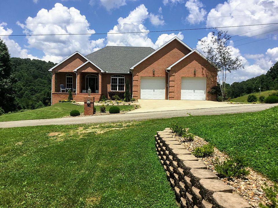 15 Dogwood Ln, Lavalette, WV 25535