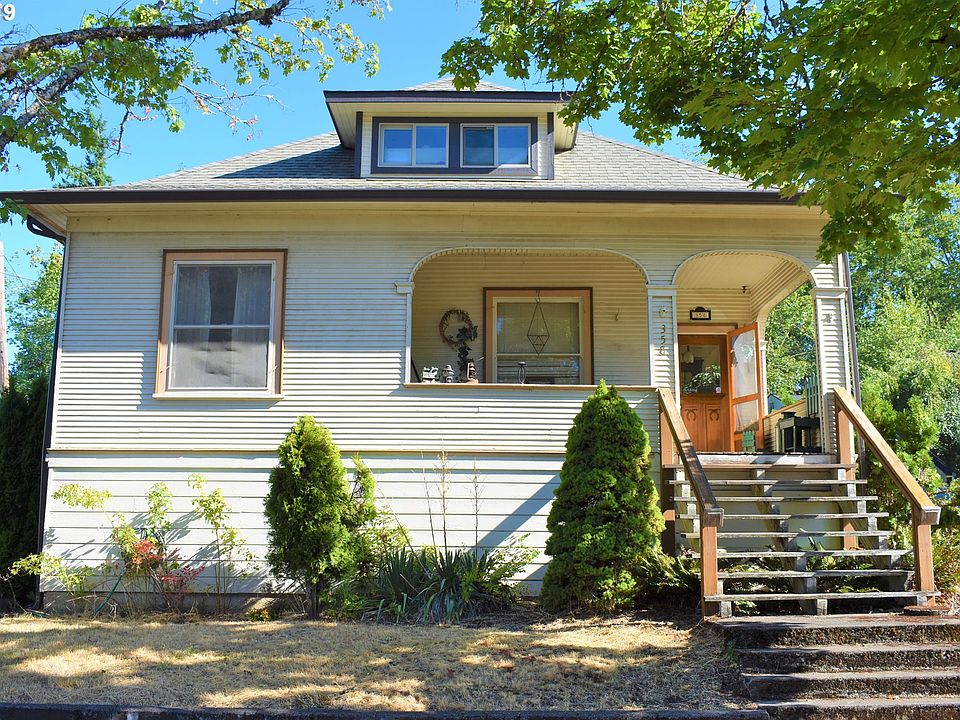 358 E Madison Ave Cottage Grove Or 97424 Mls 19269006 Zillow