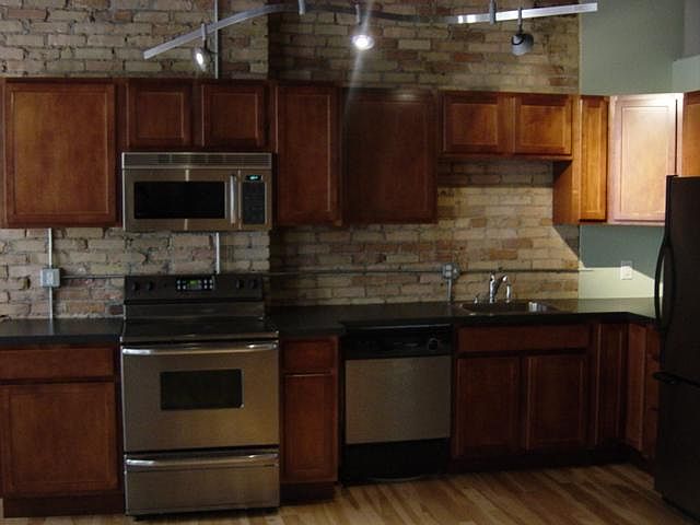 109 E Allegan St Apt 205 Lansing Mi 48933 Zillow